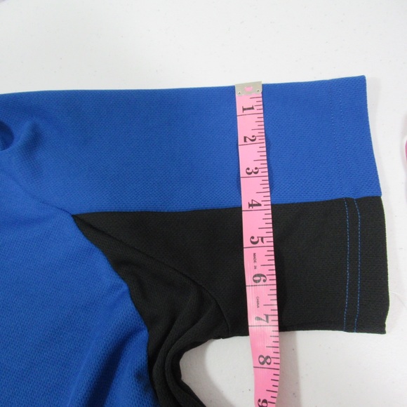 4/$20 L.L. Bean Men’s Tee with Zipper Pocket Size Large - Picture 8 of 9